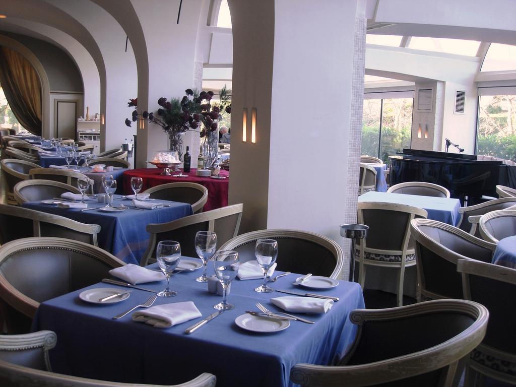 Pentelikon Hotel كيفيسيا المطعم الصورة