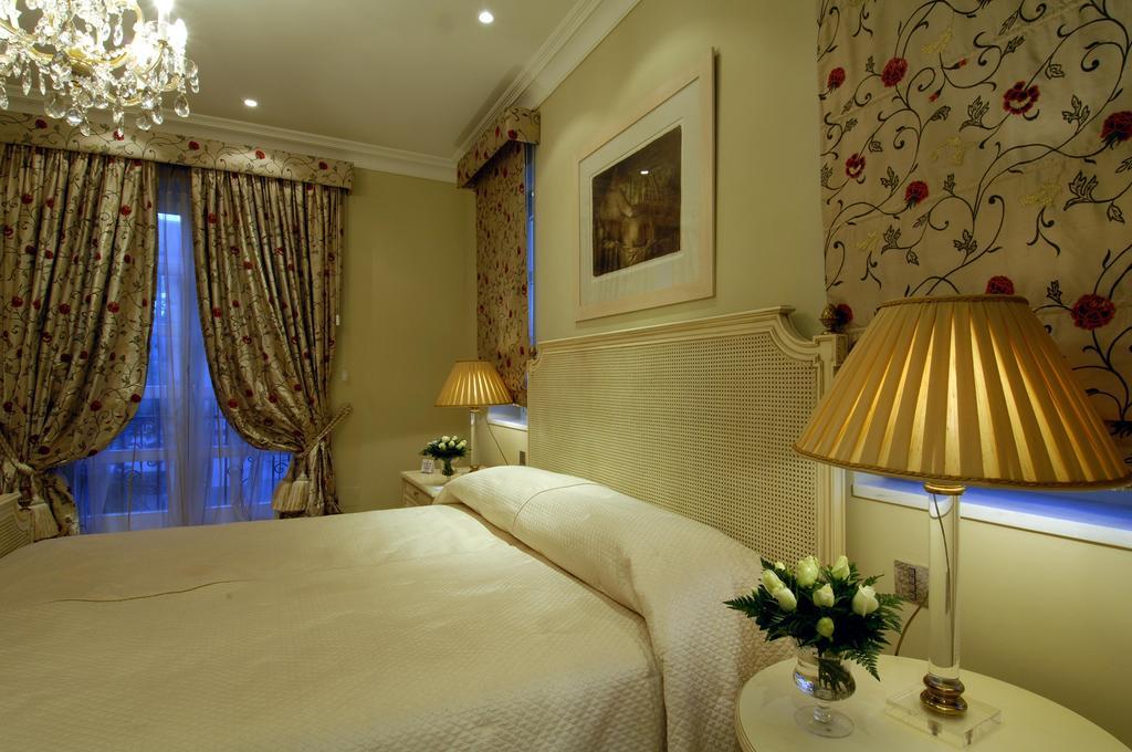 Pentelikon Hotel كيفيسيا الغرفة الصورة